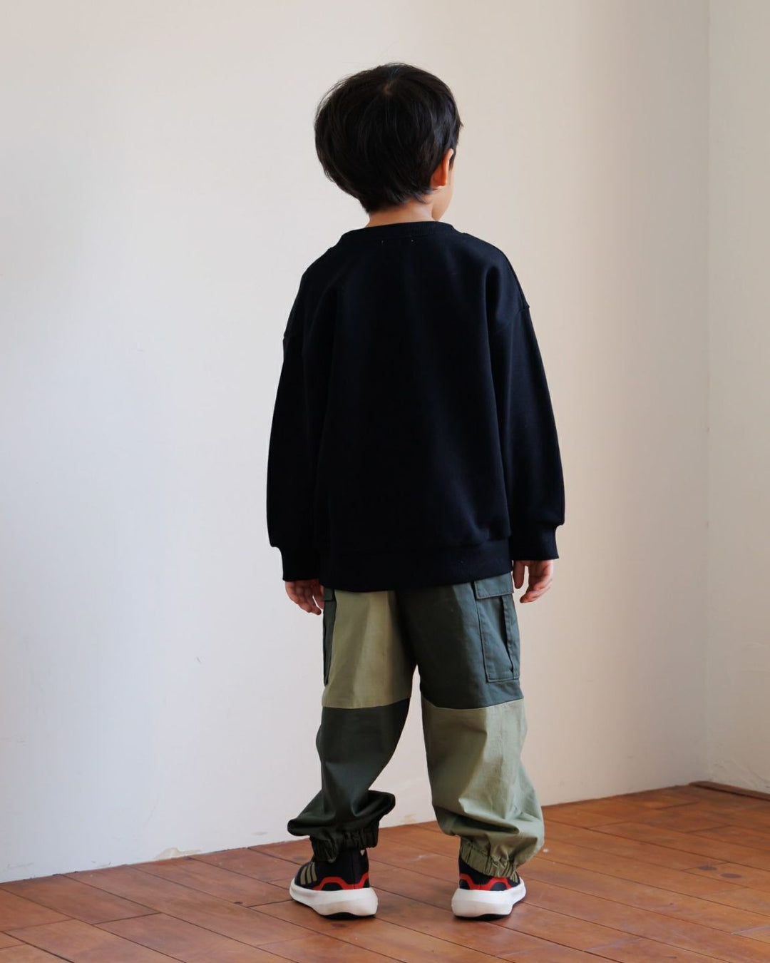 パロディトレーナーFL540133