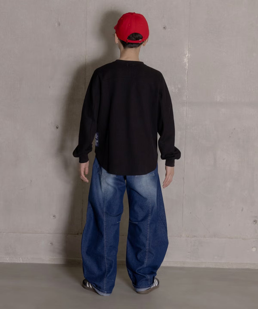 ラウンドTシャツFL640106