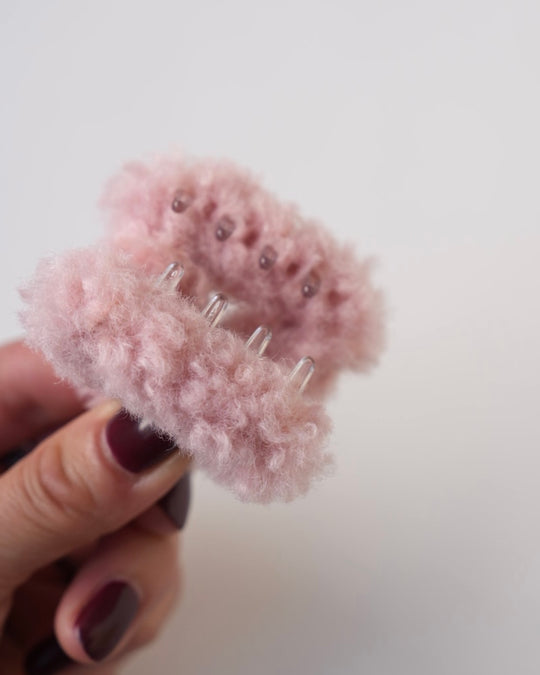 さんかくボアクリップ