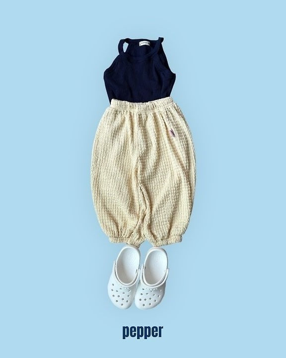 [pepper]pepper halter sleeveless