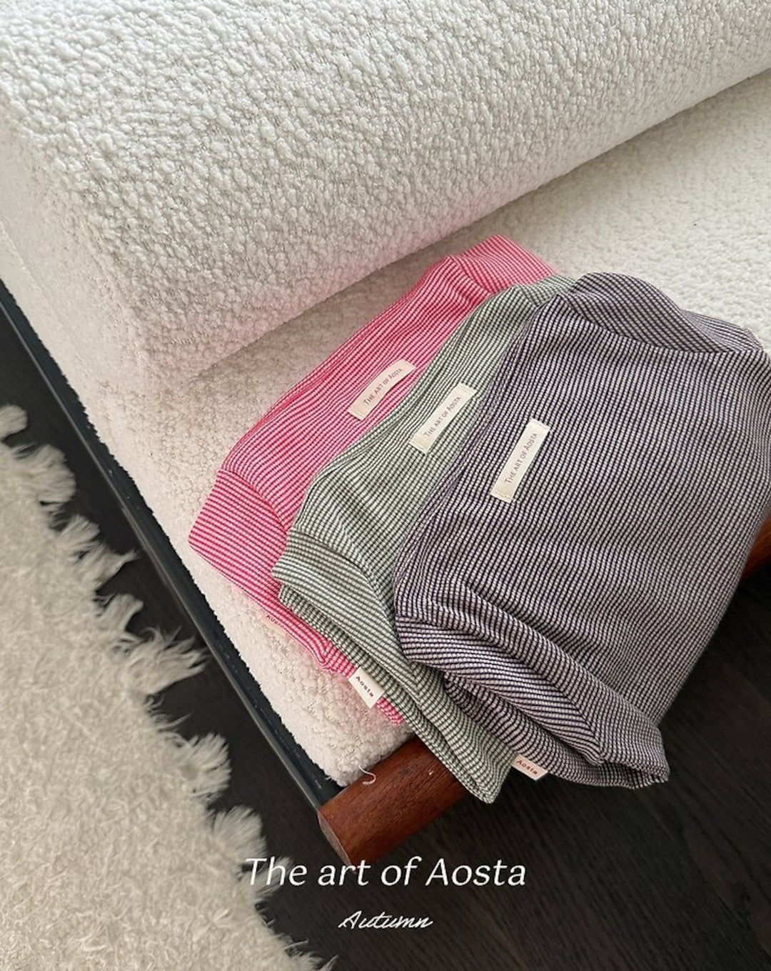 [AOSTA]Boat Neck T
