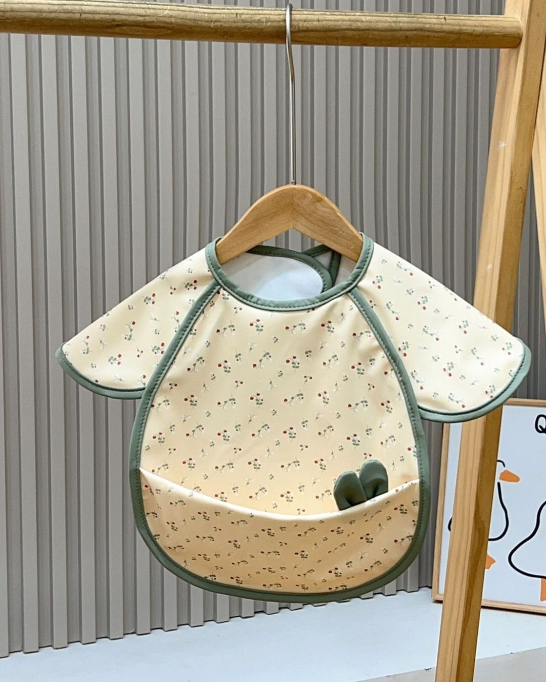 耳付お食事エプロン