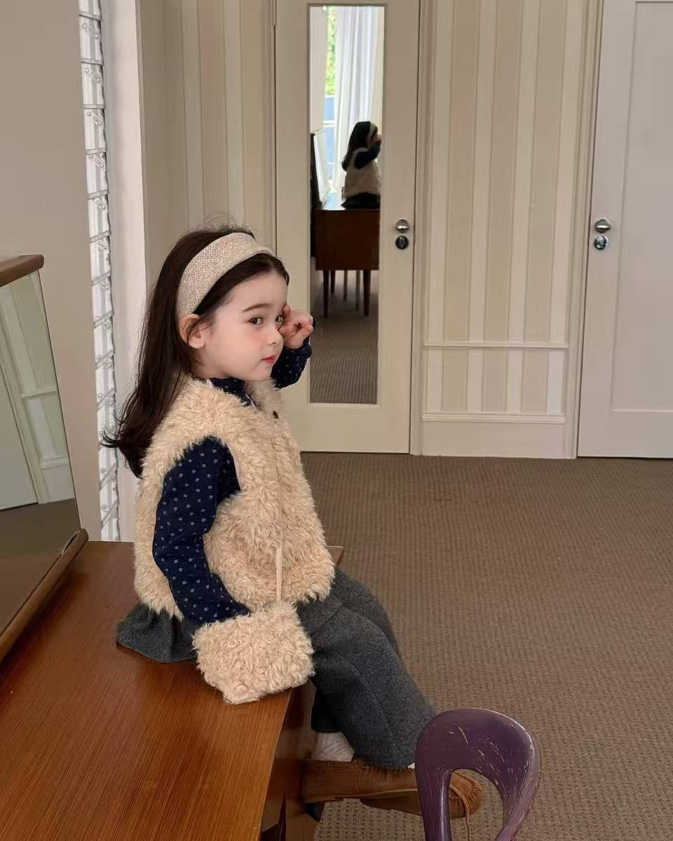 ミニバッグ付ファーベスト