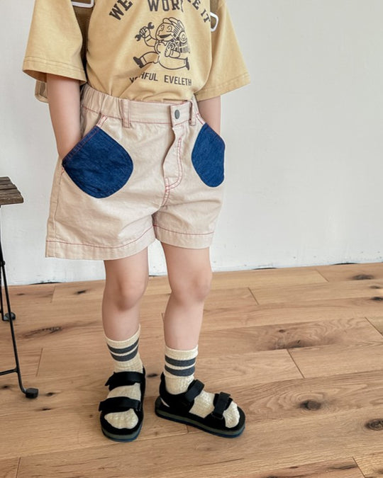 レッドステッチショートパンツ