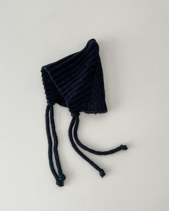 とんがりリブニットボンネ