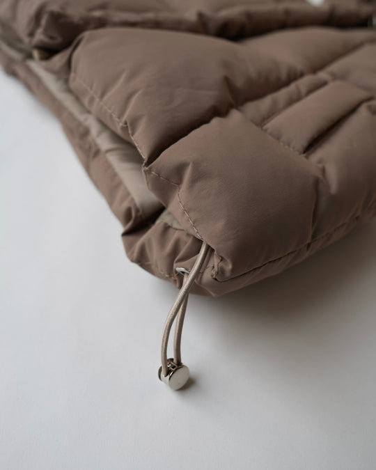 アーチキルトダウンベスト