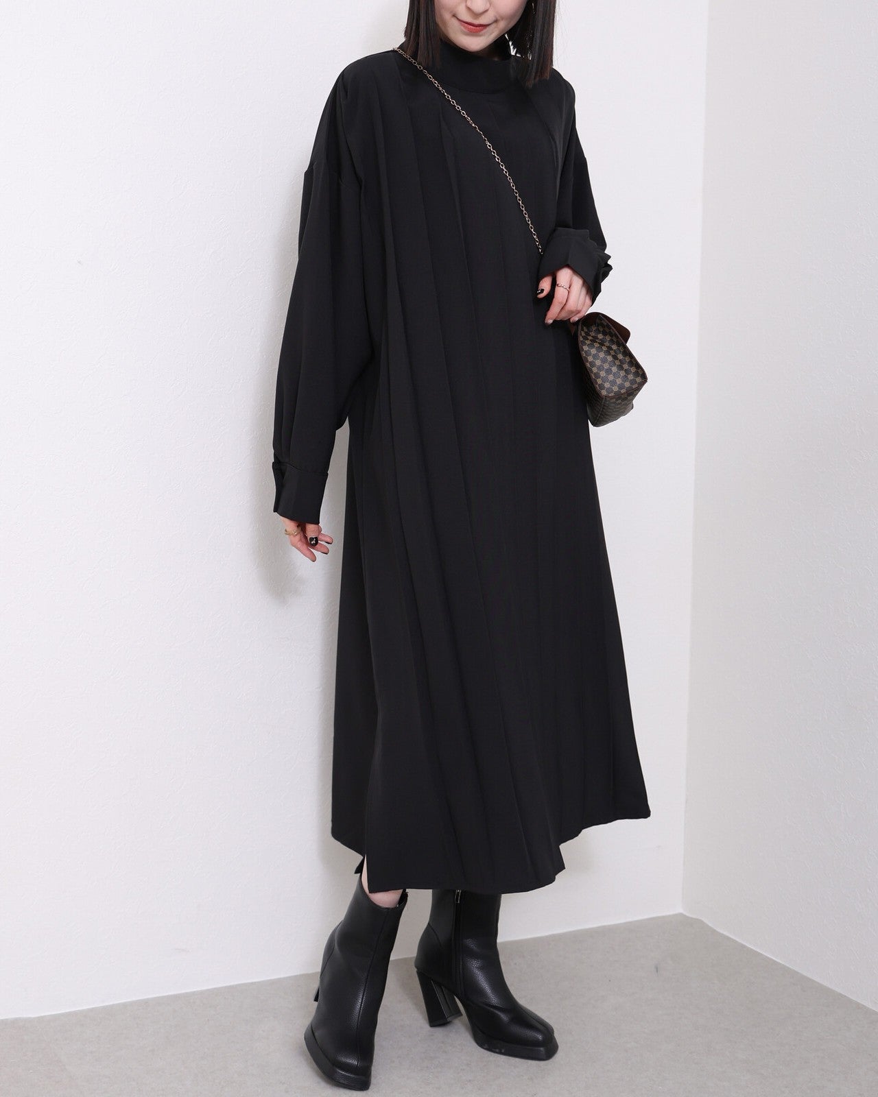 unofワンピース 洗える】リネンレーヨン スキッパー ワンピース / UNFILO