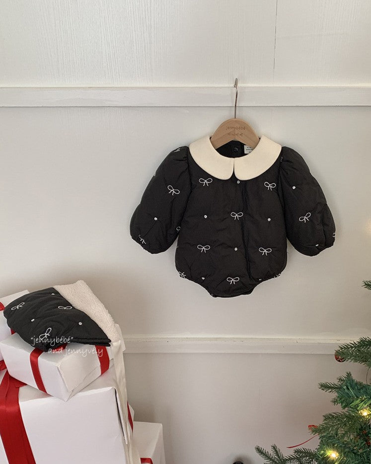 ボンネ付中綿リボンステッチロンパース