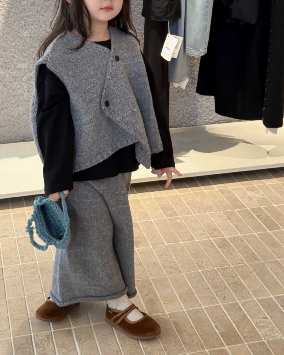 アシメニットベストセットアップ.