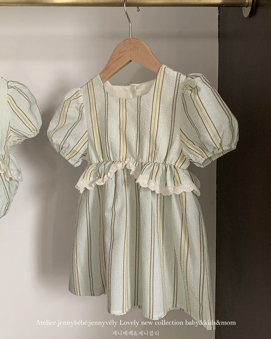 マルチストライプリンクルワンピース