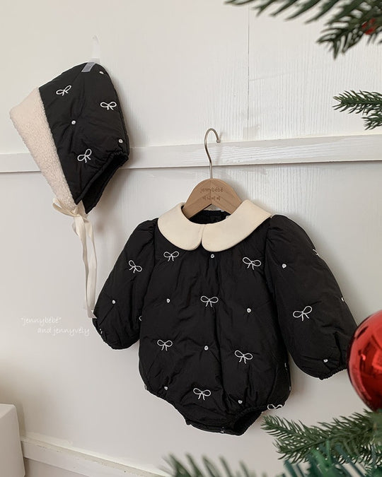 ボンネ付中綿リボンステッチロンパース