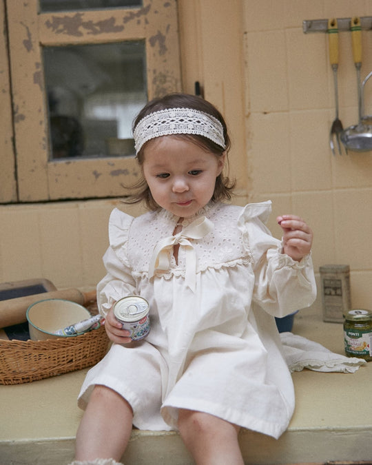 レースビブリボンワンピース