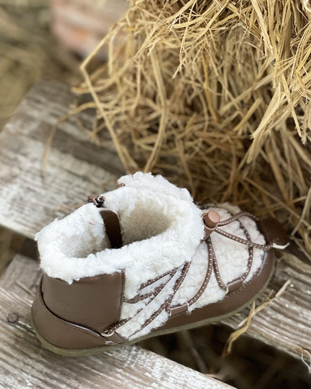 ボアアプレブーツ