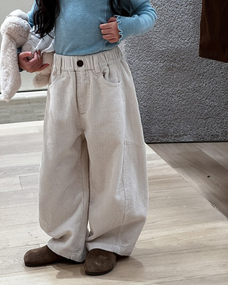 コーデュロイタックパンツ