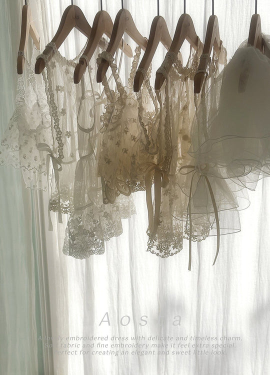 [aosta]lace strap bustier