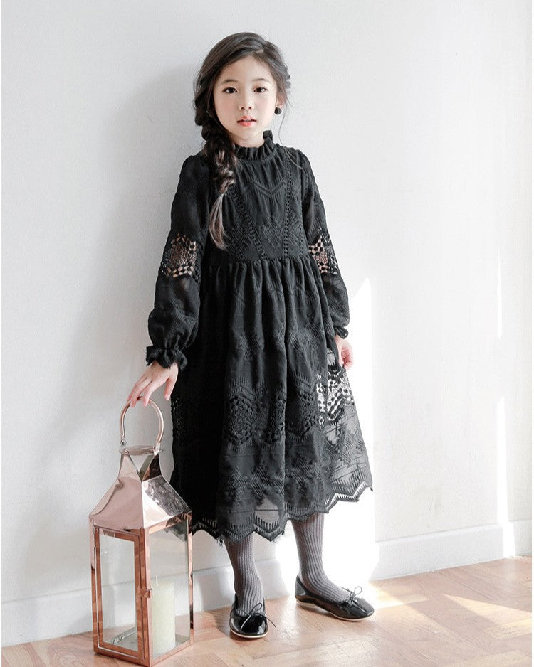 カットワークワンピース