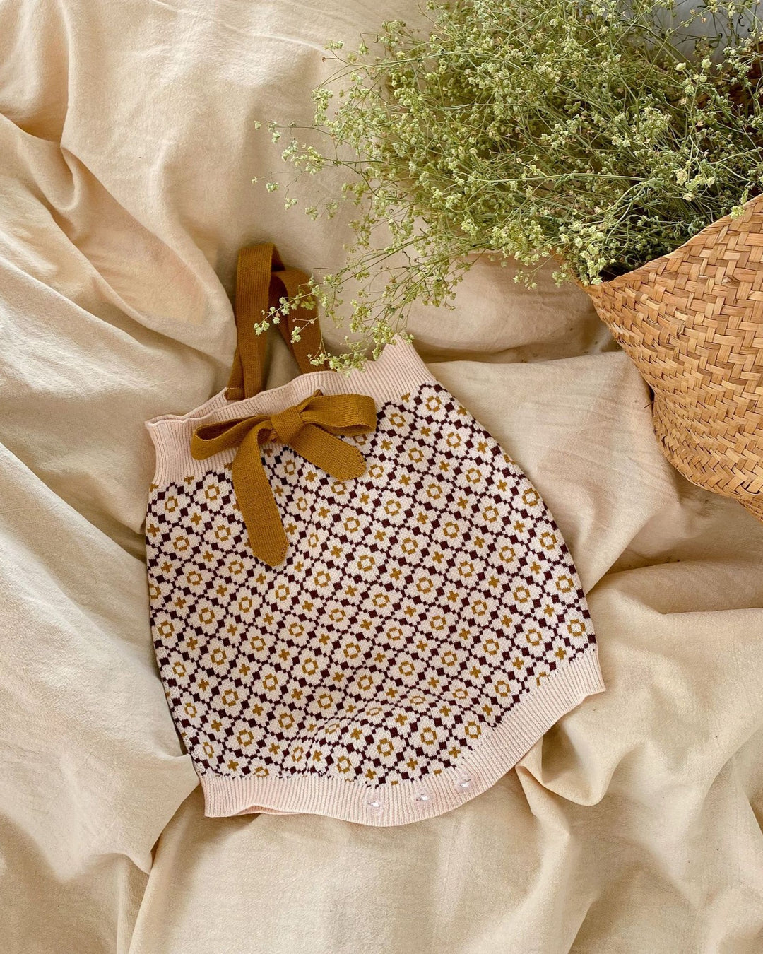 ジオメトリックニットサロペット