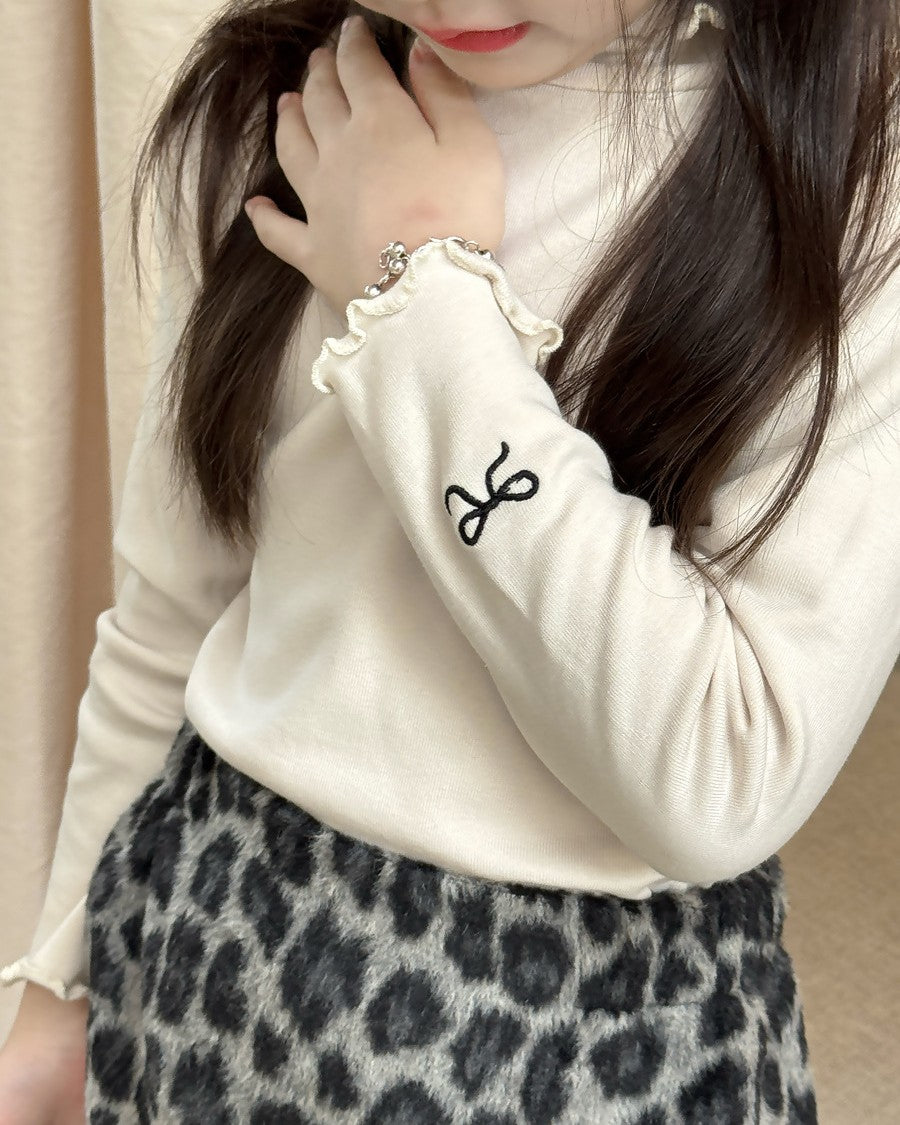 リボンステッチスムースメロウトップス