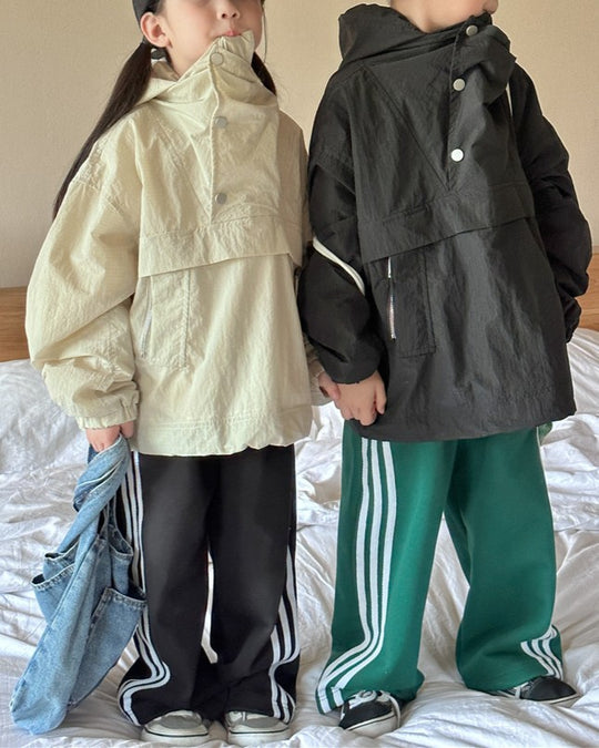 トラックパンツ