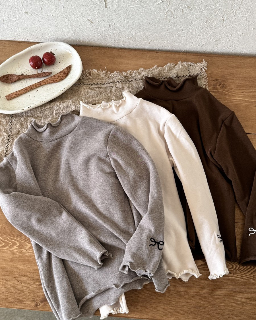 リボンステッチスムースメロウトップス