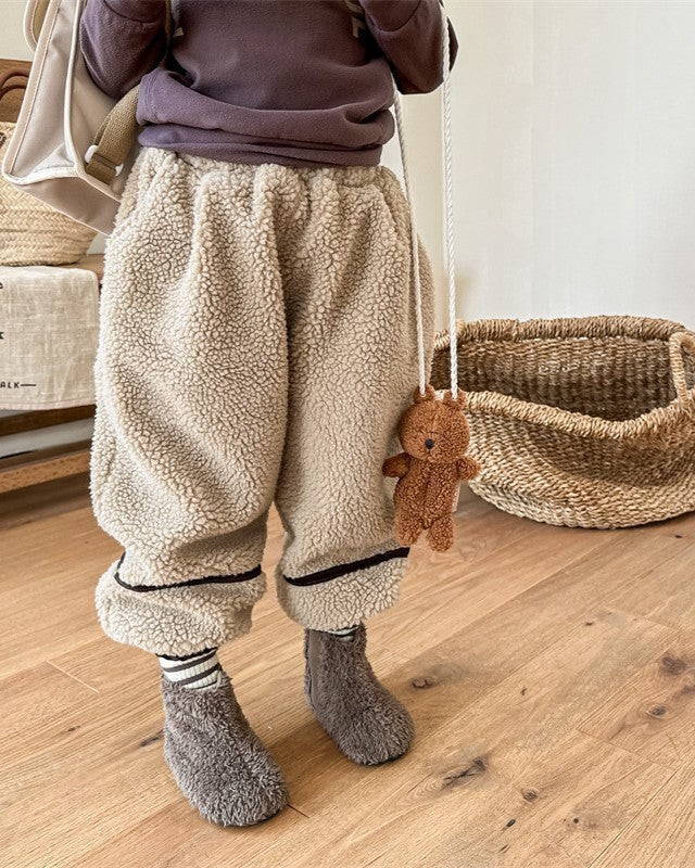 裏起毛ラインボアパンツ