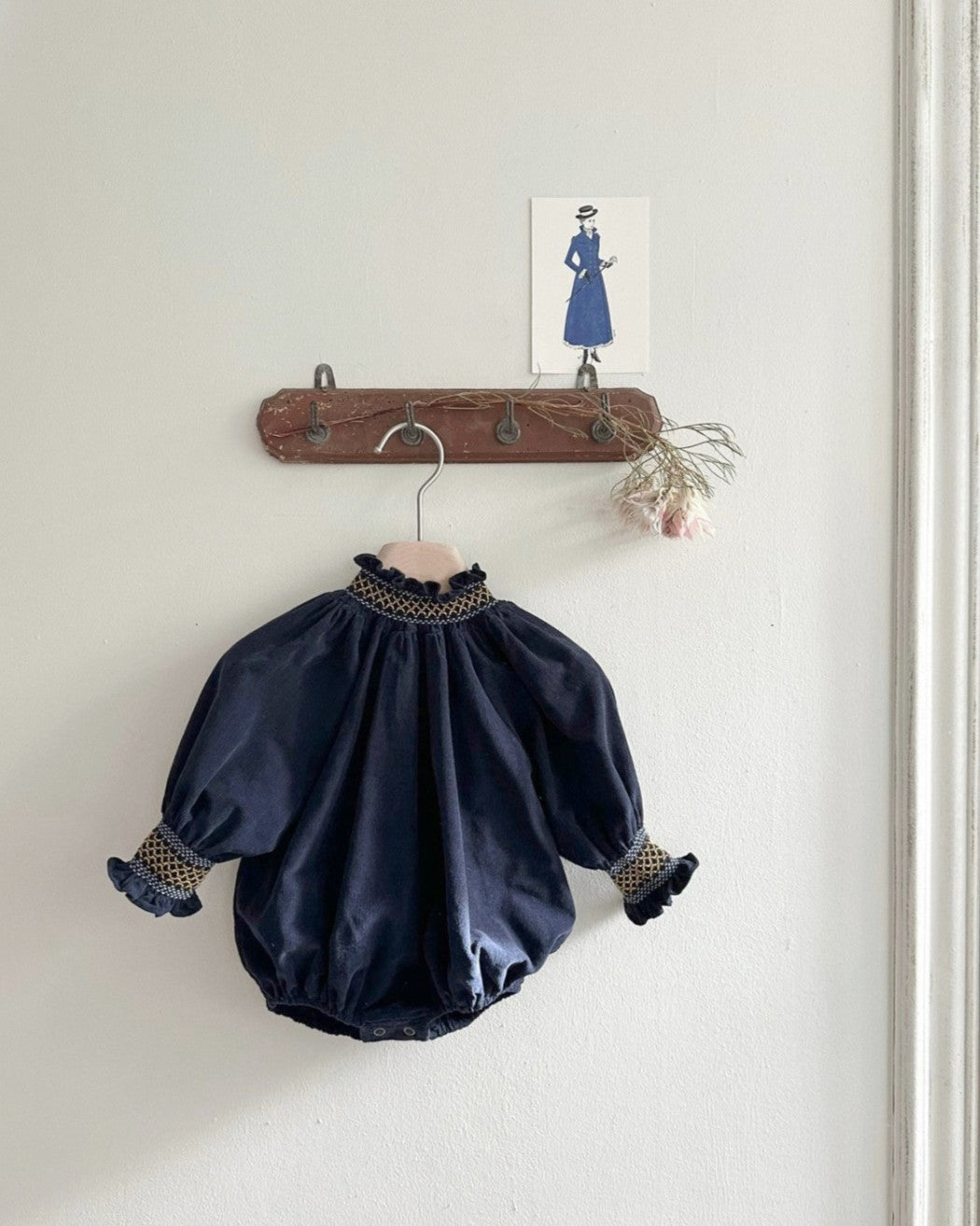 スモッキングピンコーデュロイロンパース