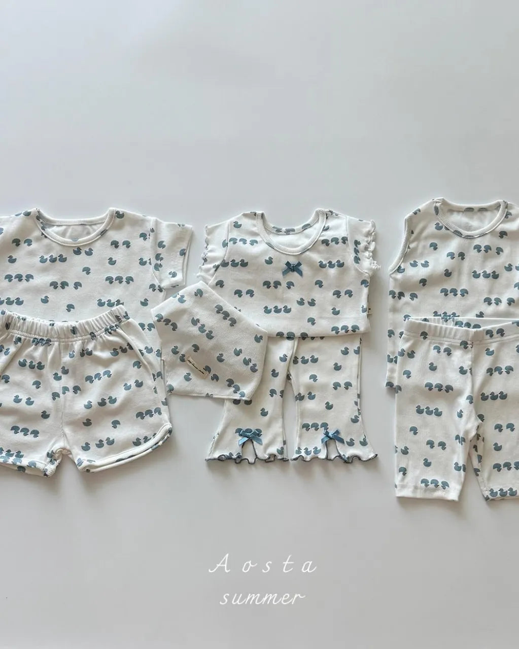 [aosta]lip sleeveless T