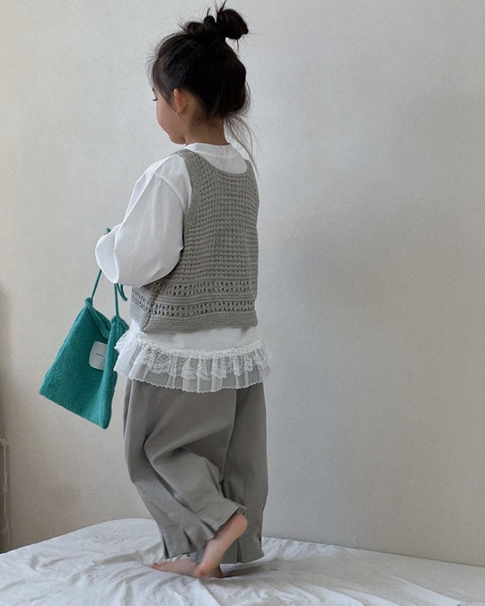 裾タックボリュームパンツ