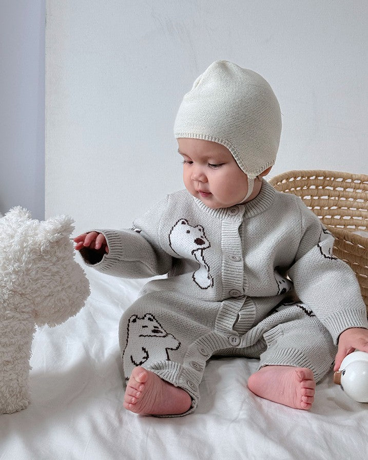 しろくまニットロンパース