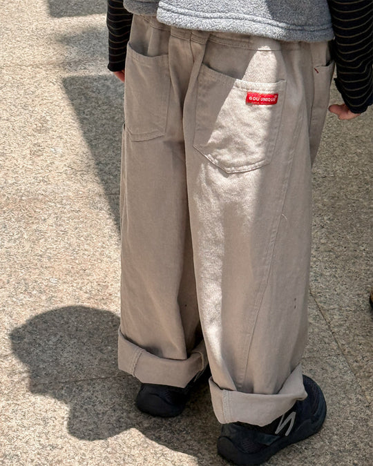 RedPointテーパーパンツ