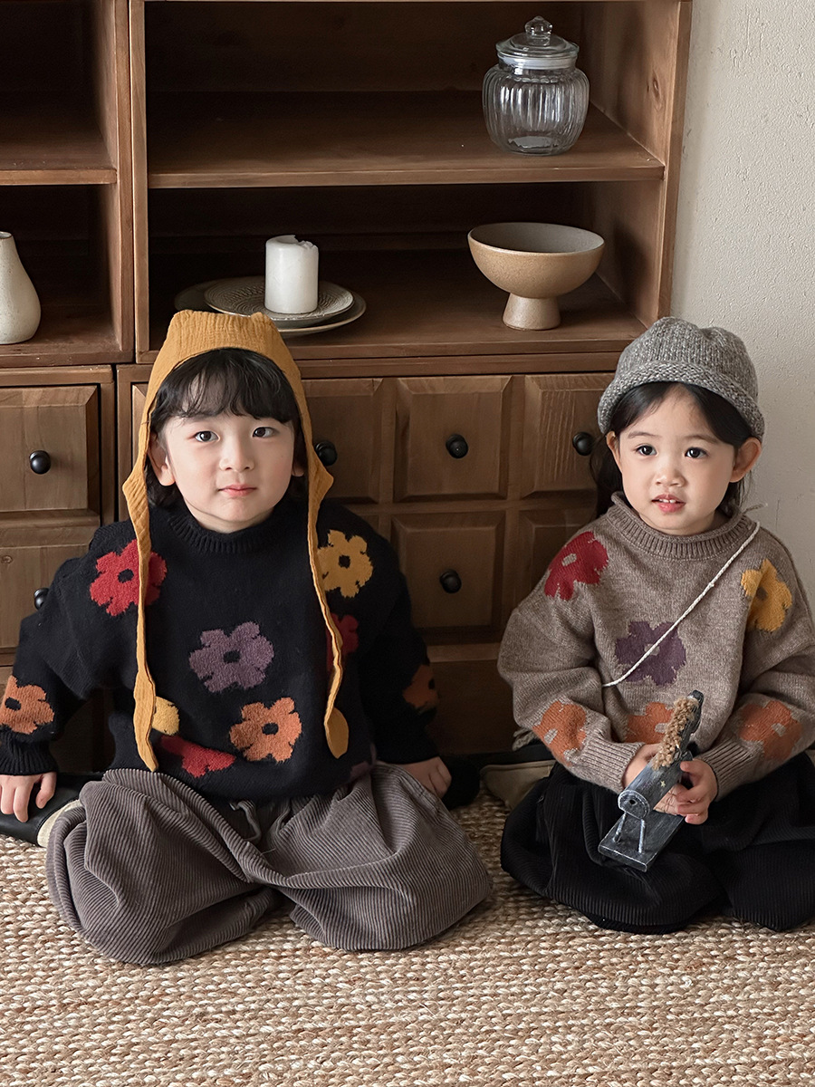 フラワージャガードニット