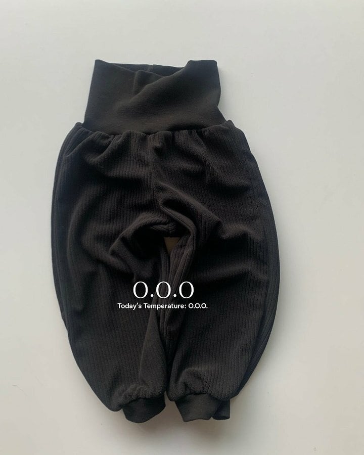 [O.O.O]mare pants