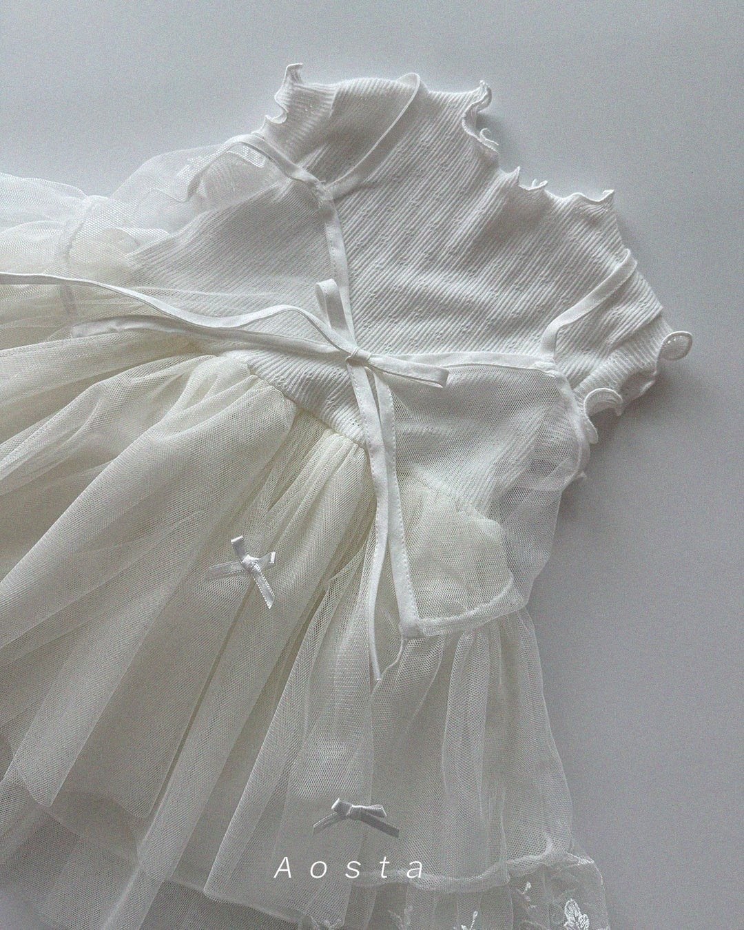 [aosta]lace open dress