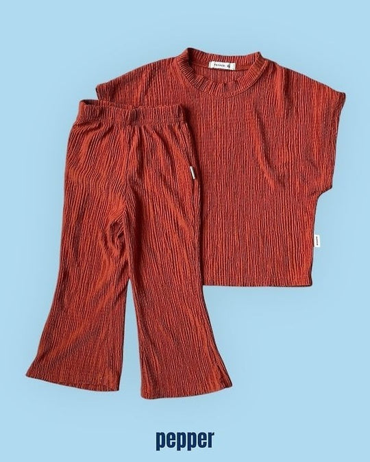 [pepper]pleated bootcut pants