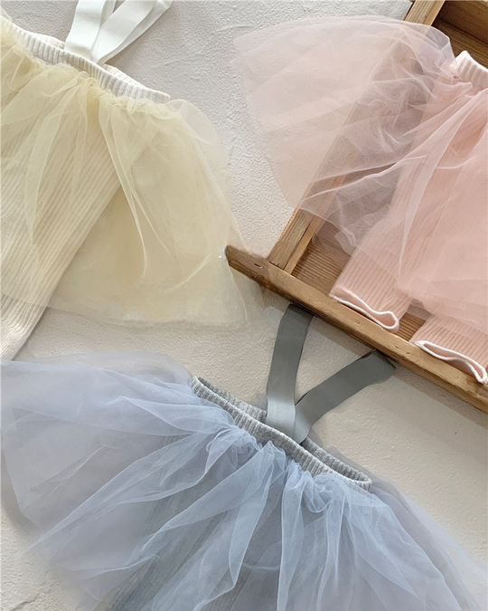 チュールスカートサスレギンス