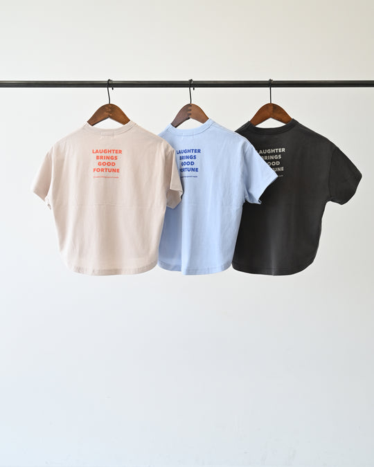[GENERATOR]LAUGHT Tシャツ906405
