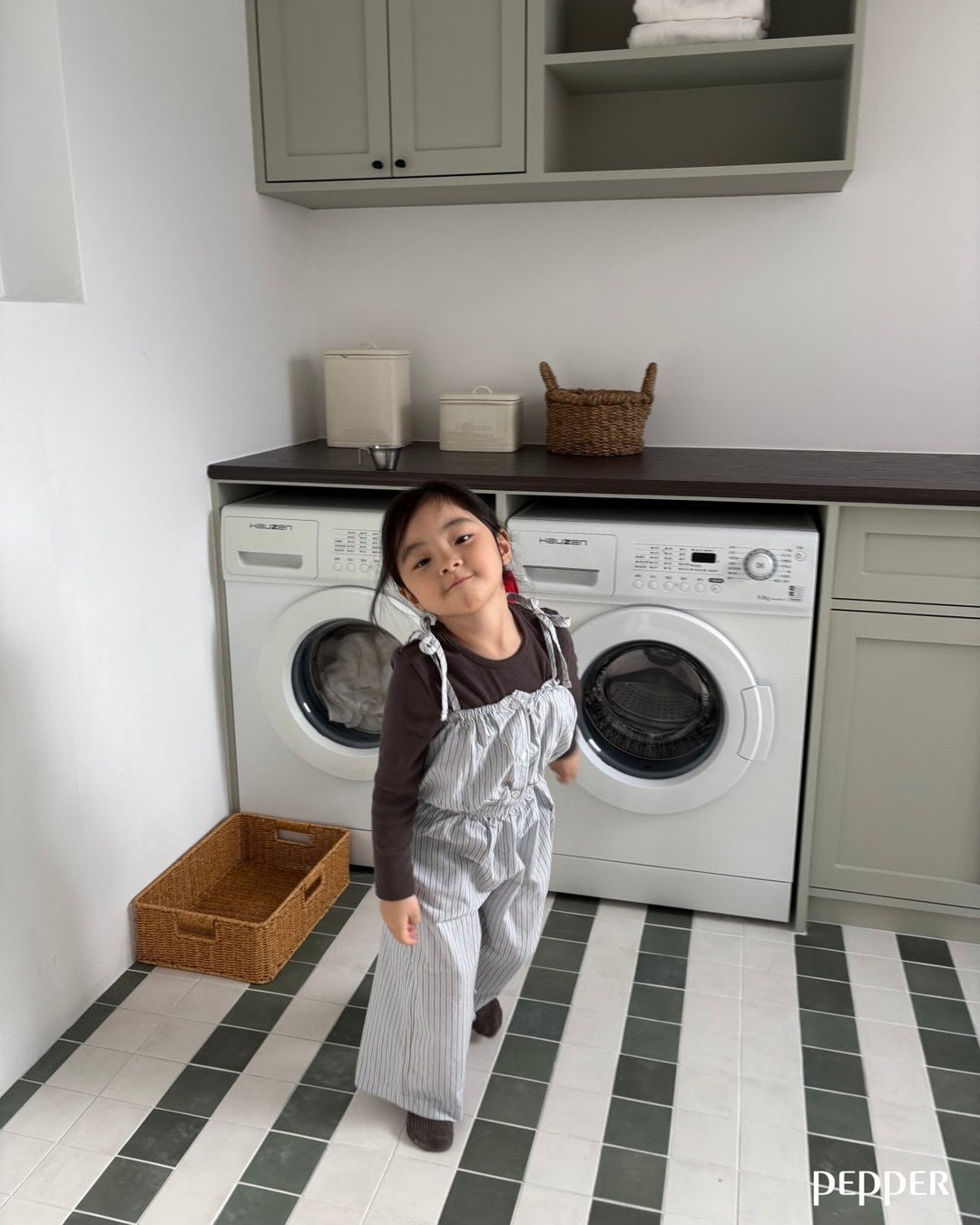 [pepper]stripe gaucho pants