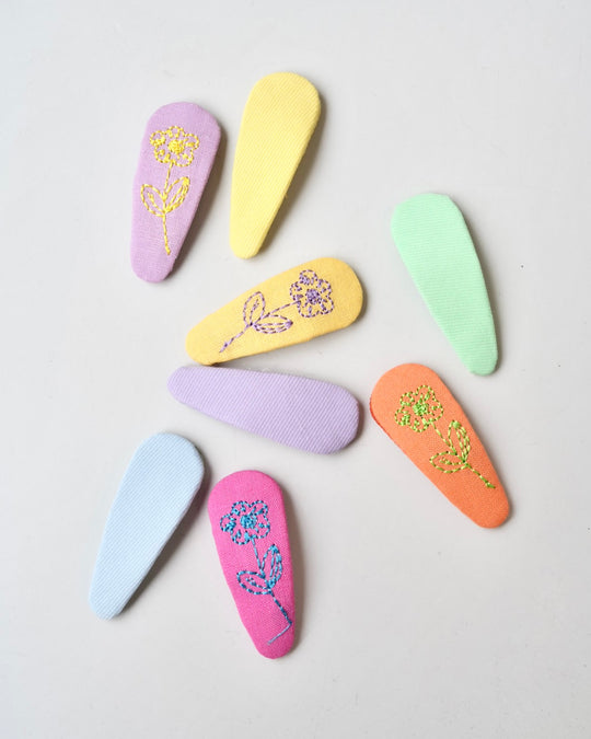 お花ステッチパッチンピン