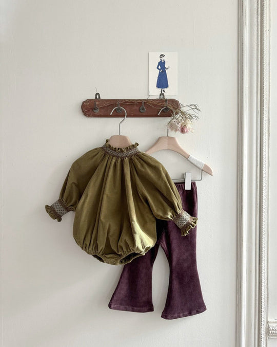 スモッキングピンコーデュロイロンパース