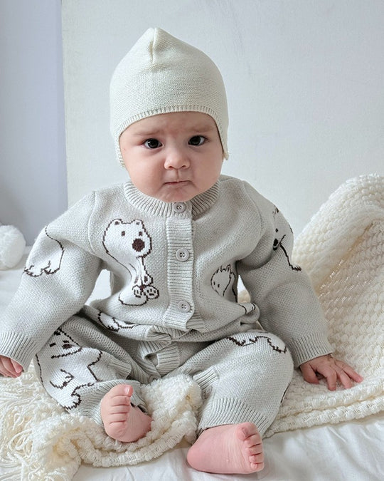 しろくまニットロンパース