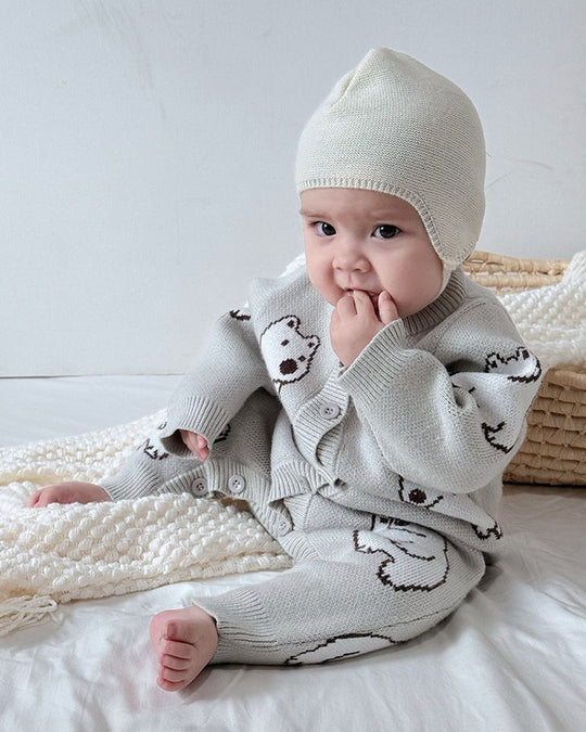 しろくまニットロンパース