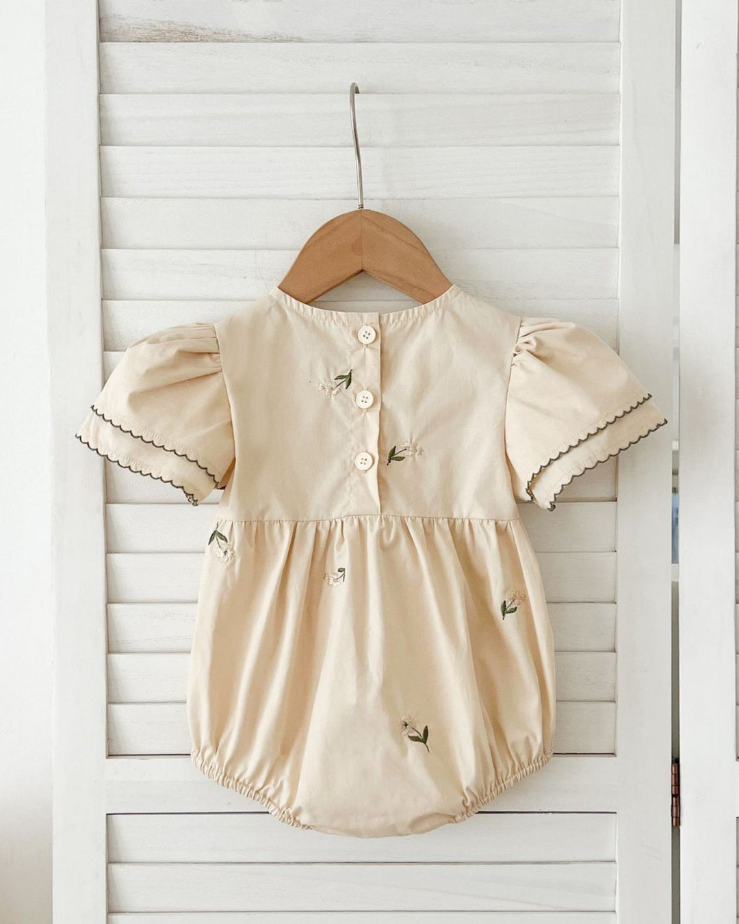 レイヤースリーブブラウスロンパース