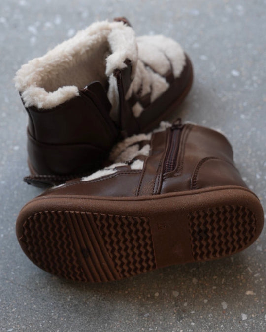 ボアアプレブーツ