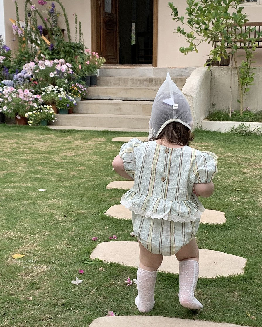 マルチストライプリンクルロンパース