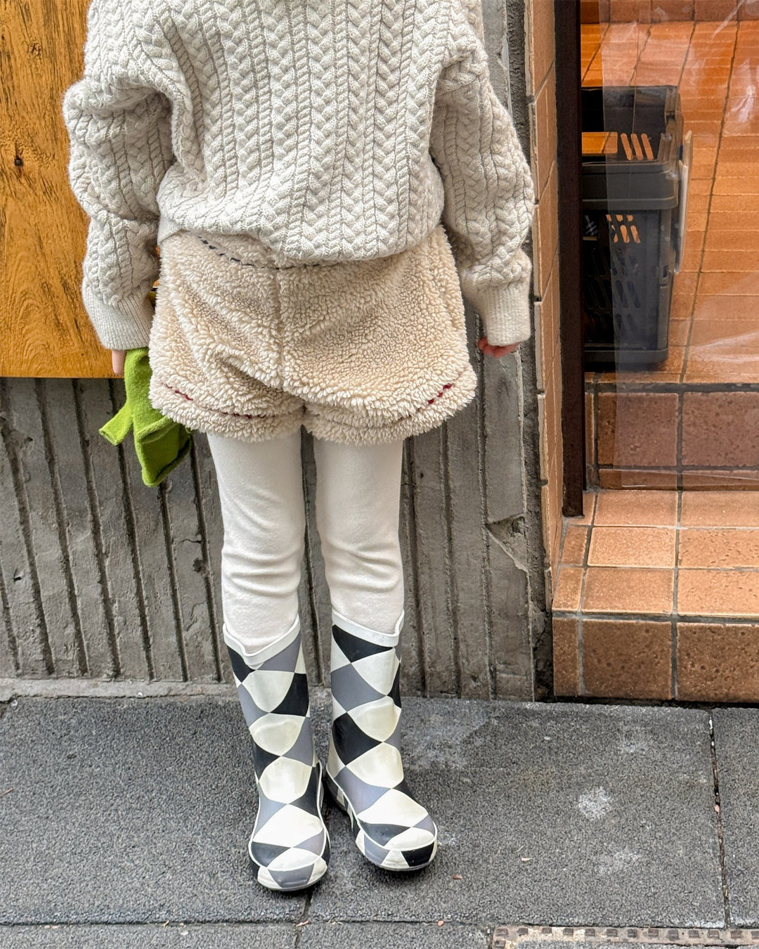 ウェービーボアショートパンツ