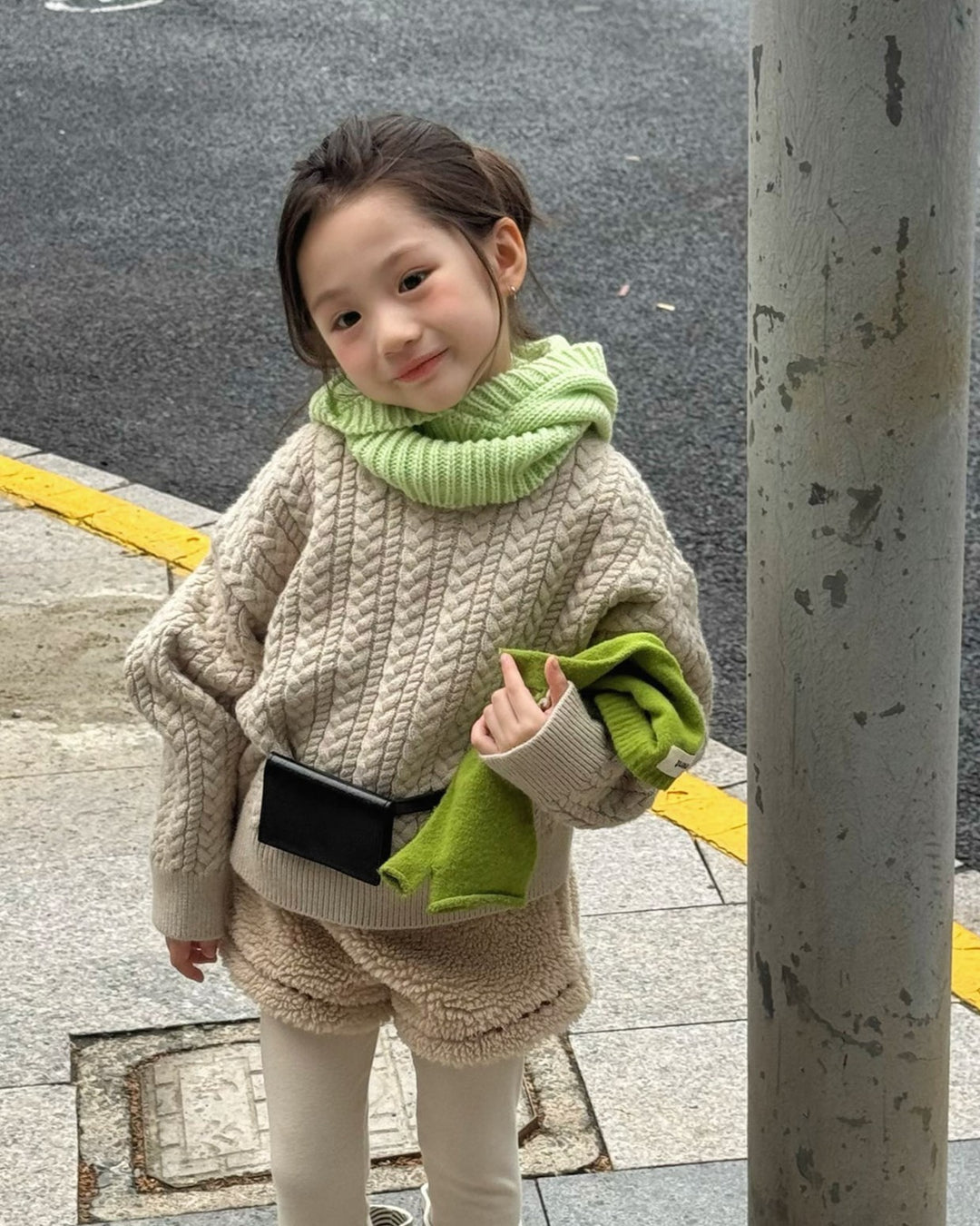 ウェービーボアショートパンツ