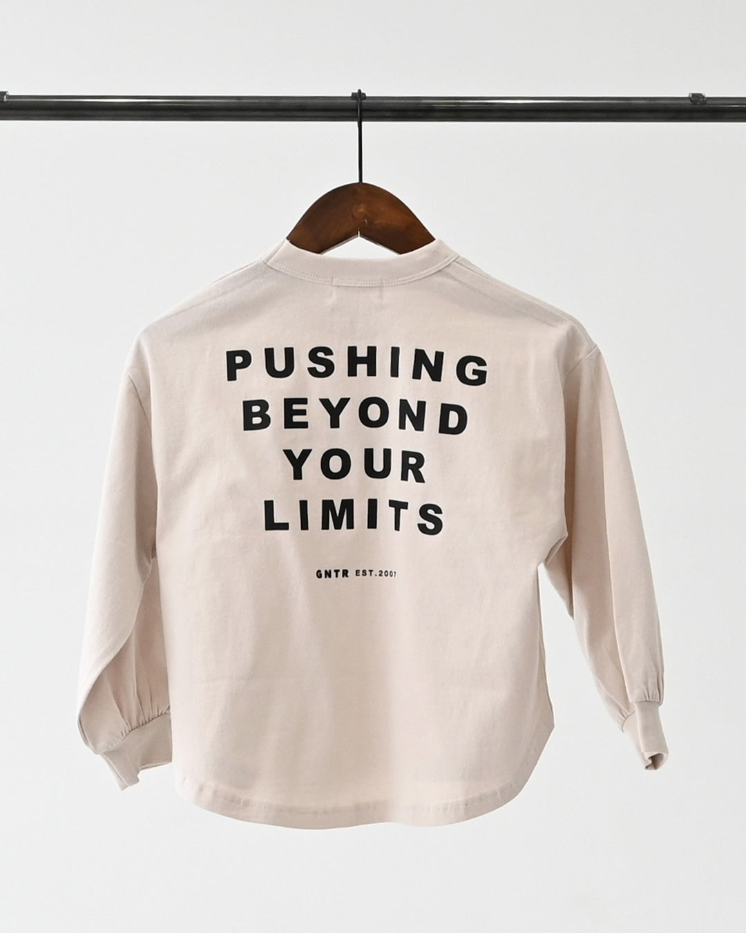 [GENERATOR]Beyond L/S Tシャツ915401