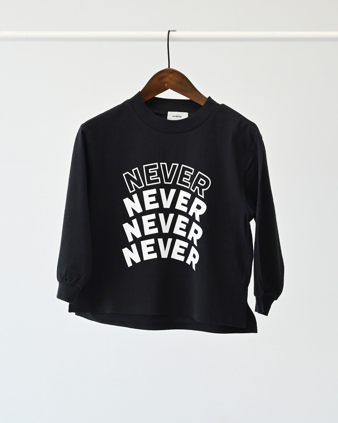 [undeny.]NEVER L/S Tシャツ715402