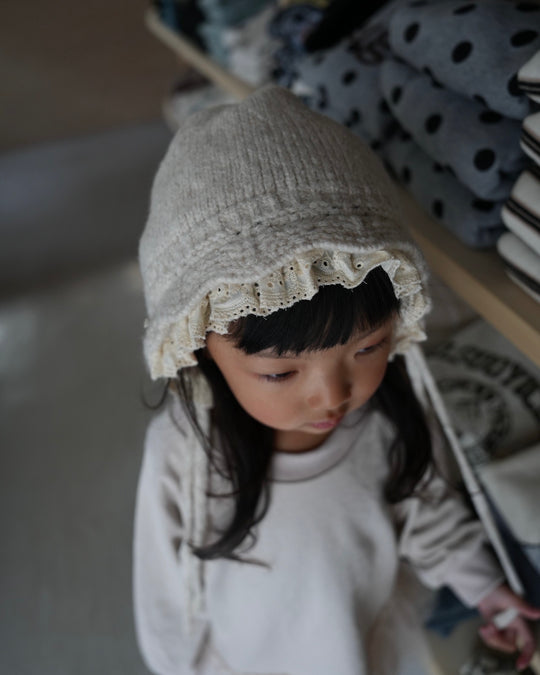 フリルニットボンネ