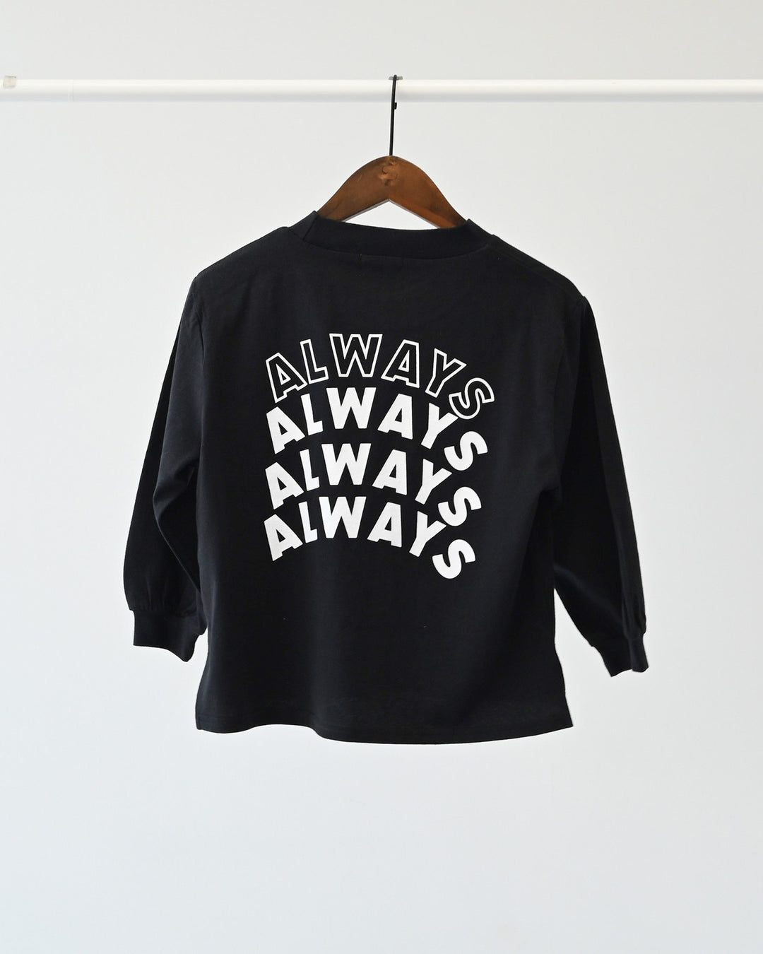 [undeny.]NEVER L/S Tシャツ715402